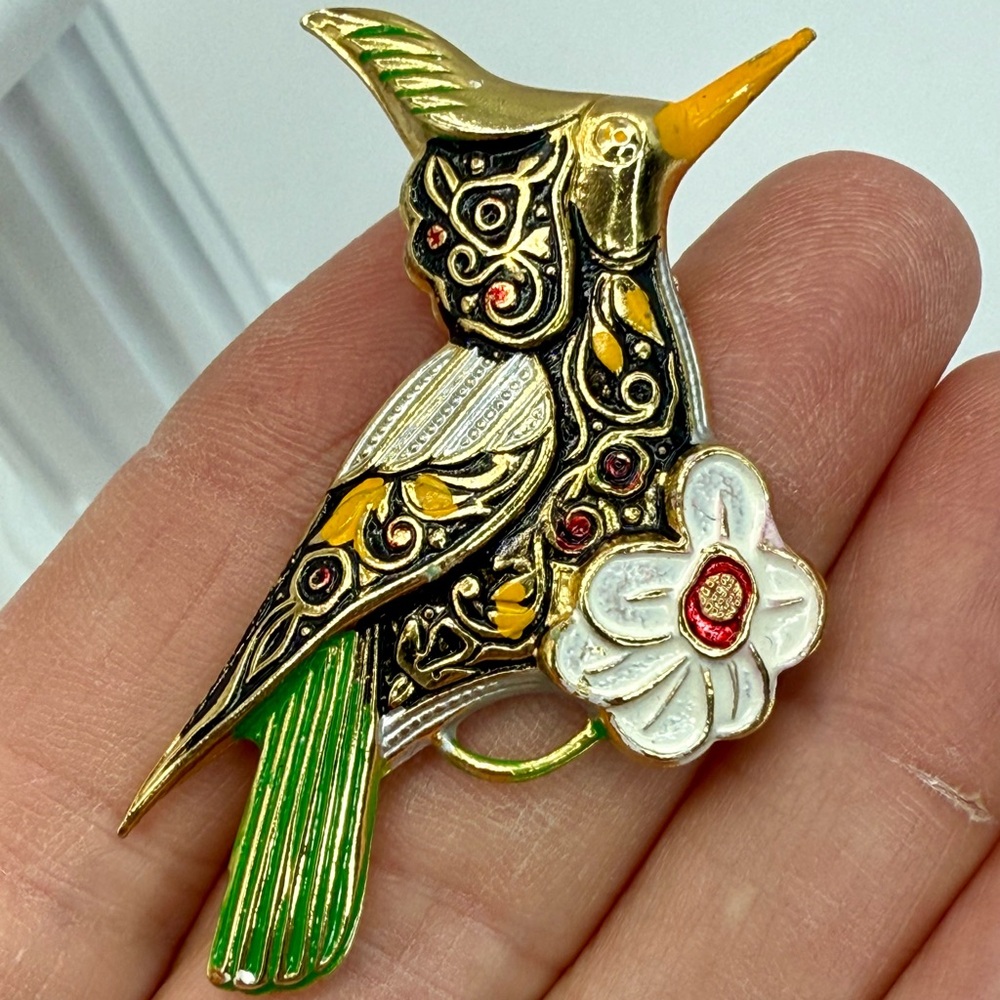 Vintage Painted Damscene Hummingbird Brooch Gold Tone Made In Spain 2.25” - Picture 14 of 15